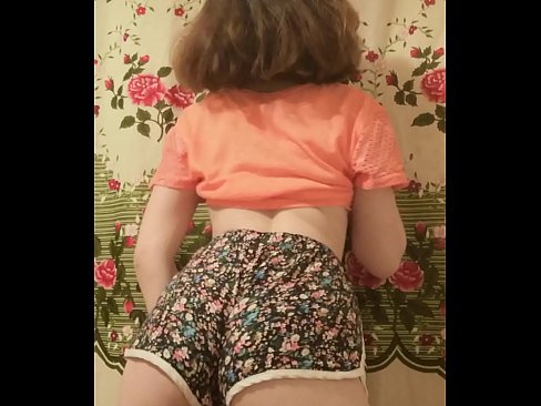 ❤️ Keçika ciwan a seksî li ber kamerayê kurtanên xwe ji xwe dike ❤ Porno li ku.passiveincome1.ru